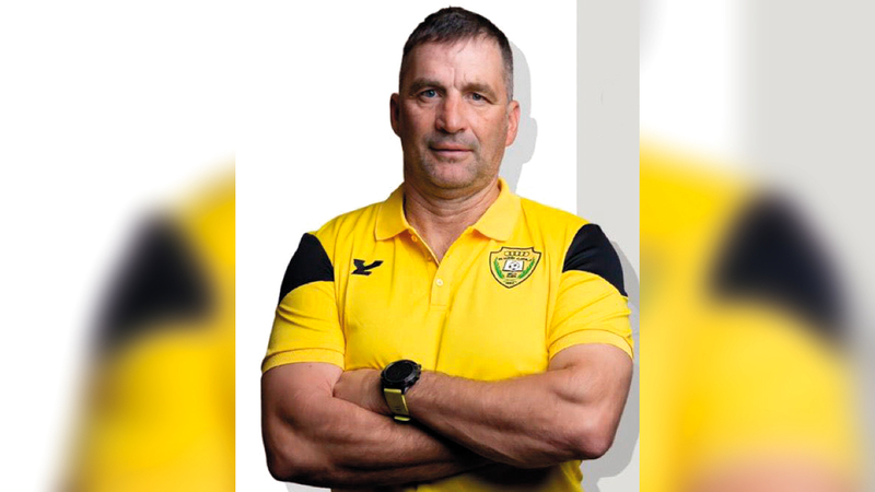 المدرب الأرجنتيني خوان أنطونيو بيتزي. من المصدر