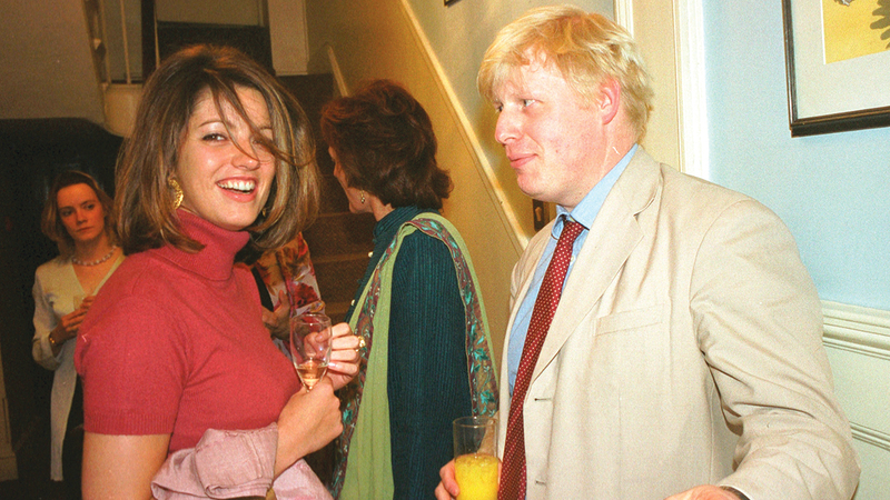 وايت مع جونسون أثناء عملهما في مجلة «ذا سبكتايتور». أرشيفية