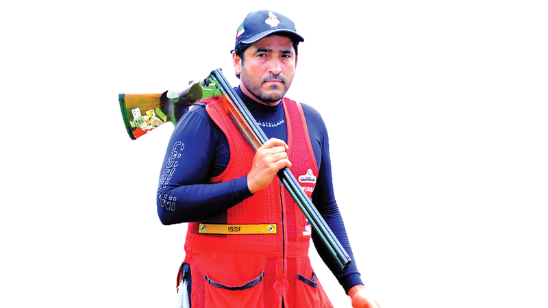 الرامي سيف بن فطيس. من المصدر