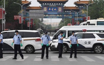 الصورة: مقتل 14 شخصا في حادث سير في الصين