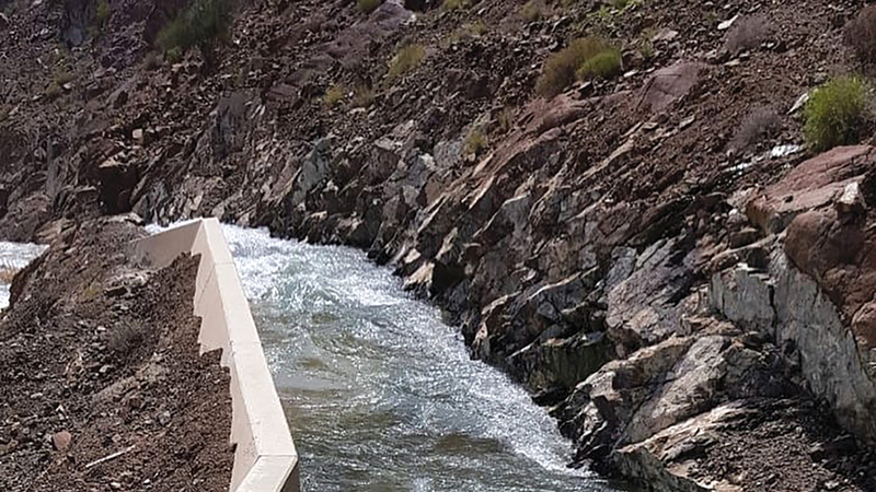 فتح السدود جاء أيضاً كخطوة احترازية لهطول أمطار متوقعة مستقبلاً.   من المصدر