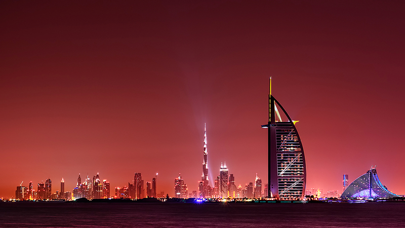 تسجيل 105 صفقات بـ 52 مليار درهم.     أرشيفية