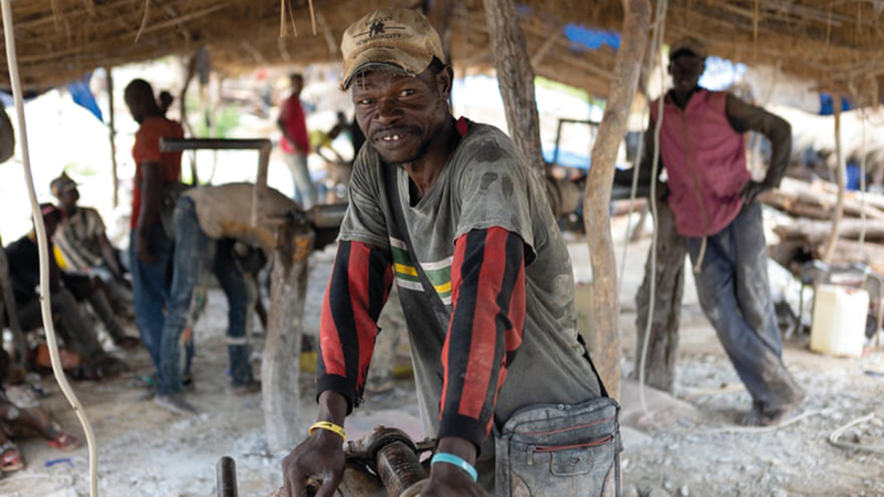 بكري جامح تخلى عن الذهاب إلى إيطاليا من أجل التنقيب عن الذهب في السنغال.   أرشيفية