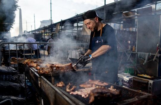 وكانت أول نسخة من بطولة شواء اللحوم في عام 2016.