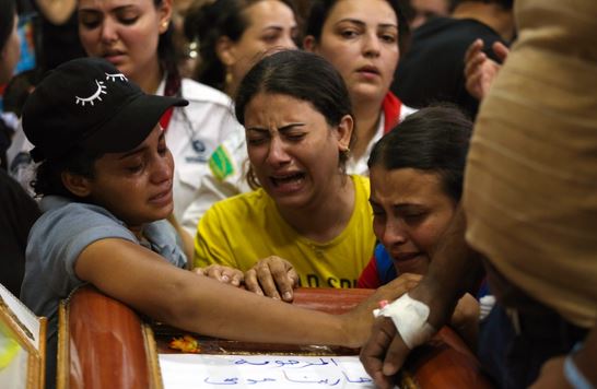 وقالت وزارة الداخلية المصرية إنّ الحريق نتج عن "خلل كهربائي".