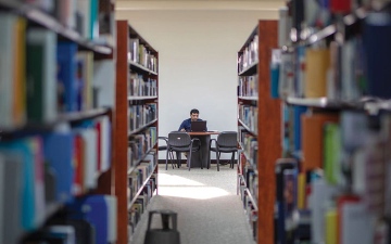 الصورة: 6 أسباب تبرز حاجة المجتمع للمكتبات في العصر الرقمي