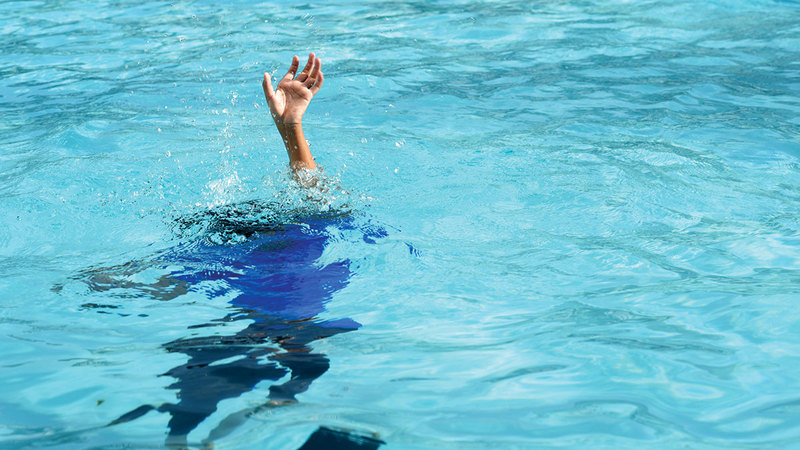 الإسعاف الوطني استجاب العام الماضي لأكثر من 19 حادث غرق 4 في المناطق الشمالية.    أرشيفية