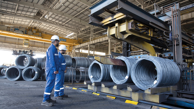 «حديد الإمارات» تُنتج 3.5 ملايين طن سنوياً من منتجات حديد التسليح ولفائف أسلاك الحديد. أرشيفية