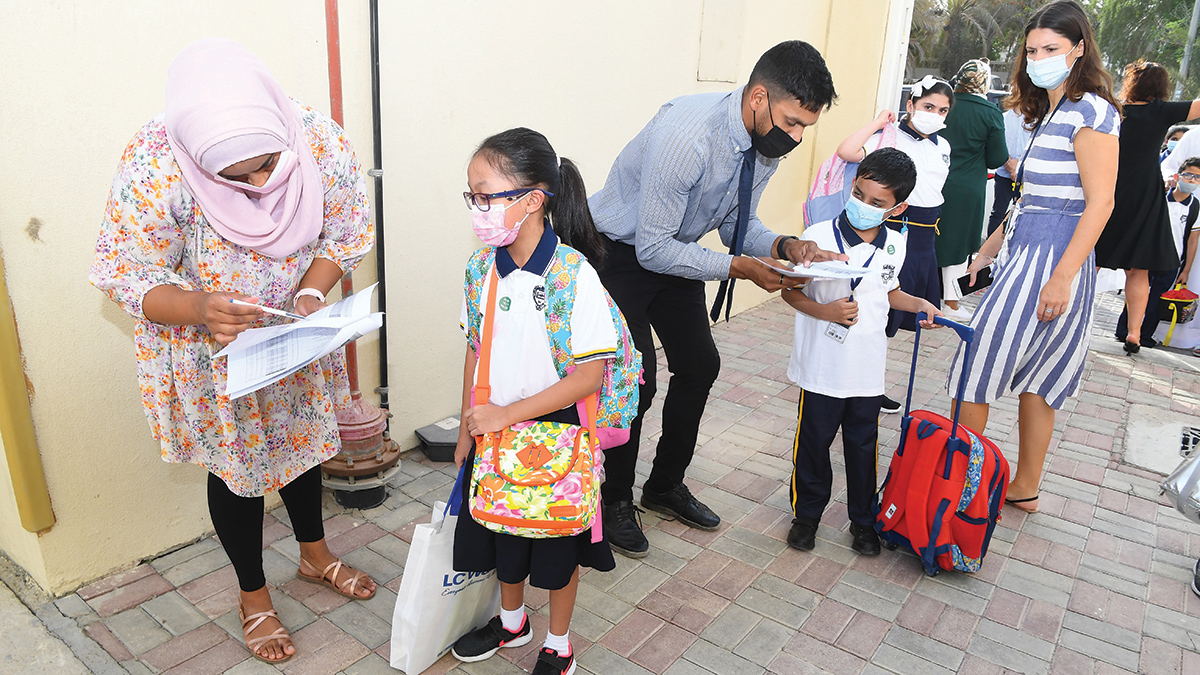 المدارس تستعد لتطبيق الإجراءات الاحترازية مع بداية العام الدراسي الجديد.    أرشيفية