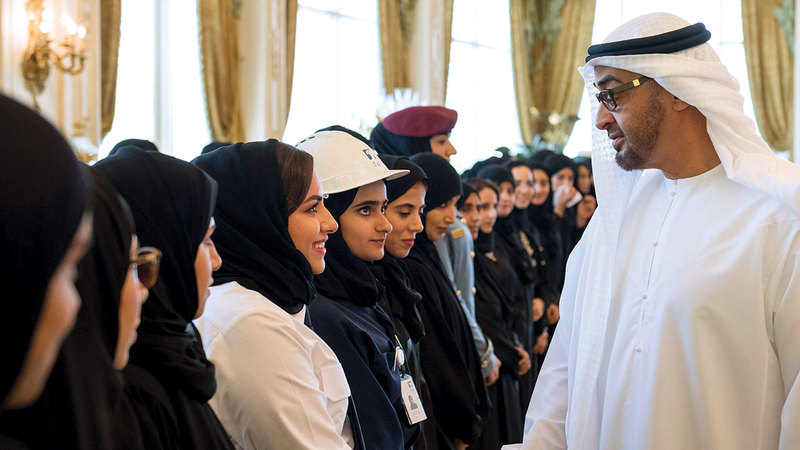رئيس الدولة: «بفضل الله دولة الإمارات من الدول الرائدة في مؤشرات تمكين المرأة».