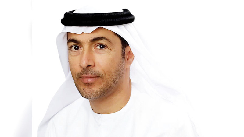 خالد محمد بالعمى: «المرأة الإماراتية حققت في القطاع المالي نجاحات باهرة وقوية».