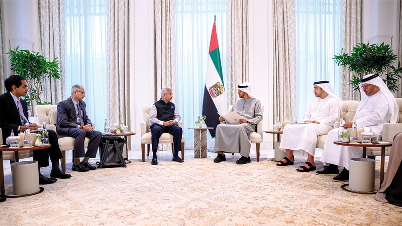 محمد بن زايد بحث مع وزير خارجية الهند الشراكة الاقتصادية بين البلدين.  وام