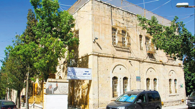 لجنة إعمار الخليل المسؤولة عن ترميم بيوت المدينة.    الإمارات اليوم