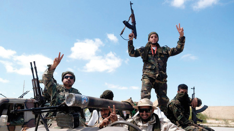 حرب الميليشيات أشاعت الفوضى في البلاد. رويترز