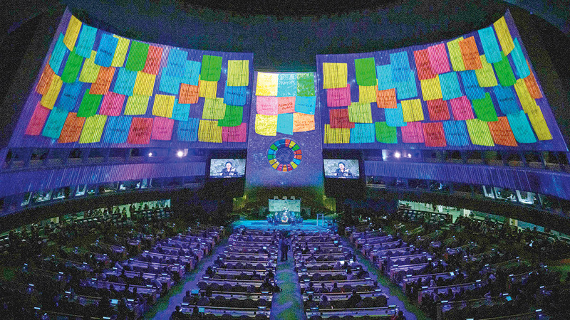 تعهدات قدمها زوار «إكسبو دبي» بشأن الإجراءات لدعم أهداف التنمية المستدامة حضرت في العرض الإبداعي. من المصدر