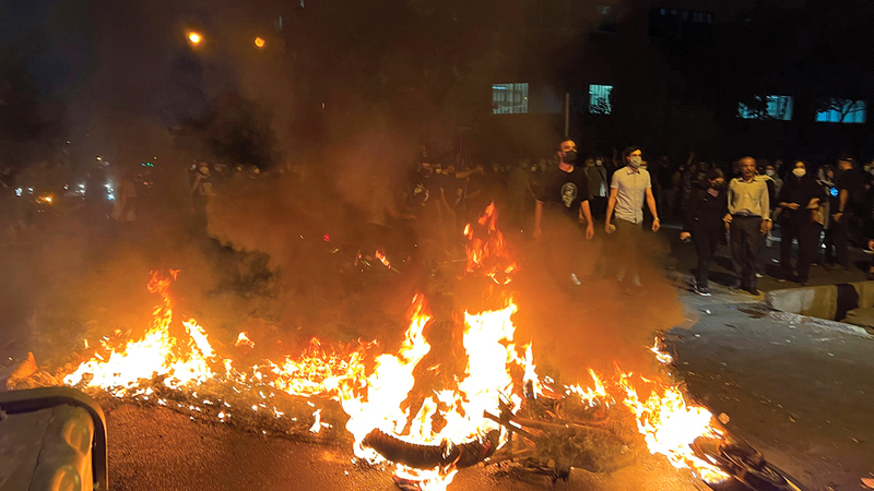 اتّساع نطاق التظاهرات في مدن إيرانية عدة. أ.ب