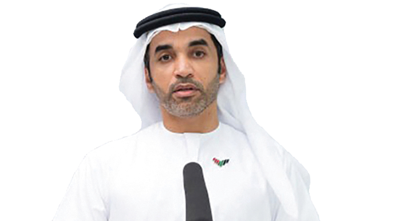 الدكتور سيف الظاهري: «العالم دخل مرحلة استقرار وتعافٍ من (كوفيد-19)، ومعظم الدول أعلنت تخفيف إجراءات القيود».