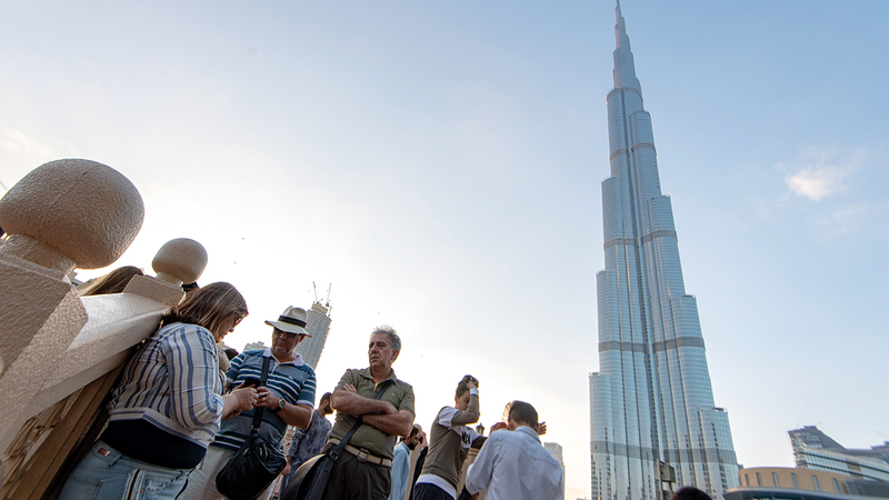 انتعاش السياحة يؤثر إيجاباً في جميع القطاعات الأخرى.   تصوير: أحمد عرديتي