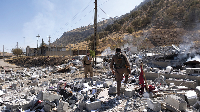 الهجمات الصاروخية خلّفت دماراً واسعاً في الممتلكات.   أ.ب