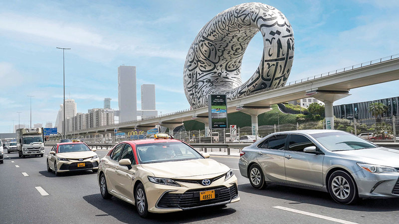 رحلات الحجز الإلكتروني في النصف الأول ارتفعت بنسبة 74%. من المصدر