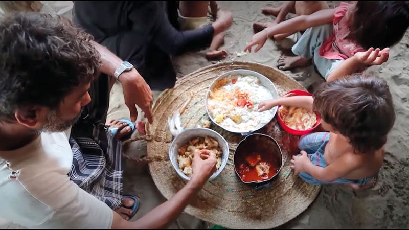 إطعام الشعوب أهم مقتضيات الأمن الغذائي.   أرشيفية