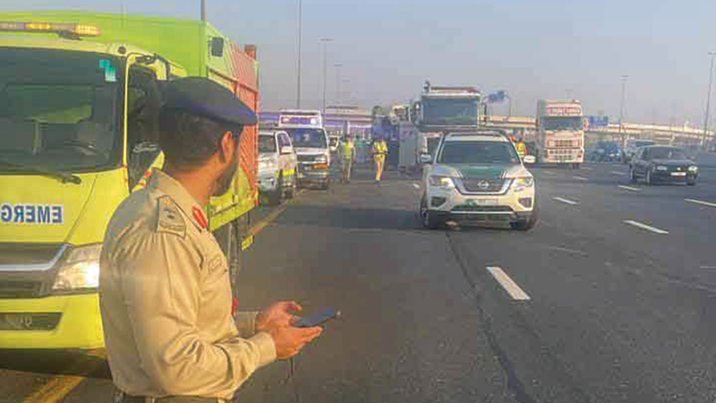 شرطة دبي عملت على إعادة حركة المرور إلى طبيعتها. من المصدر