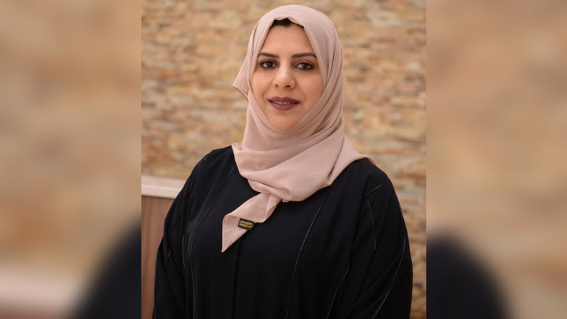 سامية المعمري: هناك أسباب عائلية للإدمان مثل غياب الرقابة الأسرية والتواصل داخل الأسرة.