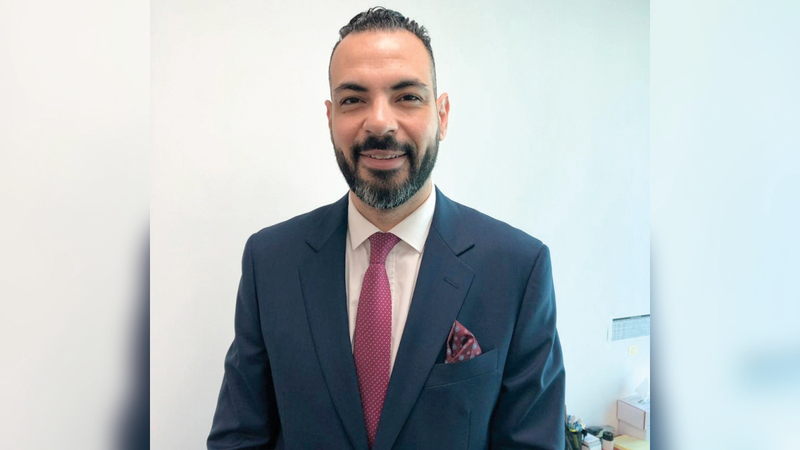 أحمد عرفات: «البنوك تترك هامشاً للتخفيف من الآثار السلبية على الطلب، يتمثل في تقديم عروض على الرسوم الإدارية، أو رسوم التأمين».