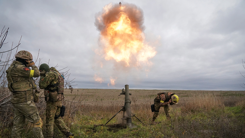 الحرب في أوكرانيا لاتزال مستمرة وبكثافة جديدة. أ.ب