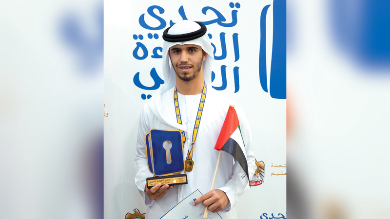 محمد اليماحي: «بدأت بمراجعة الكتب التي قرأت.. كي أكون بأفضل صورة ممكنة أمام لجنة التحكيم والجمهور»