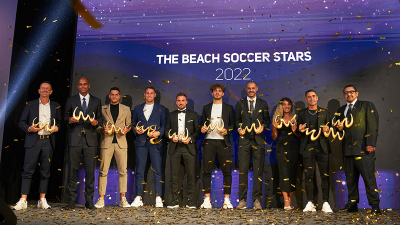 صورة جماعية للمتوجين خلال «ليلة النجوم». من المصدر