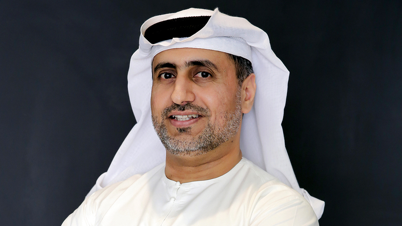 خليل عبدالواحد: &laquo;المشروع يعزز من مناخ الإبداع في دبي، عبر إتاحته الفرصة أمام الجميع للاطلاع على تجارب جديدة في فن الخط العربي&raquo;.