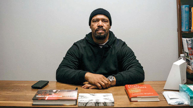 تولير أصيب بالرصاص للمرة الأولى عندما كان يبلغ من العمر 12 عاماً. أرشيفية