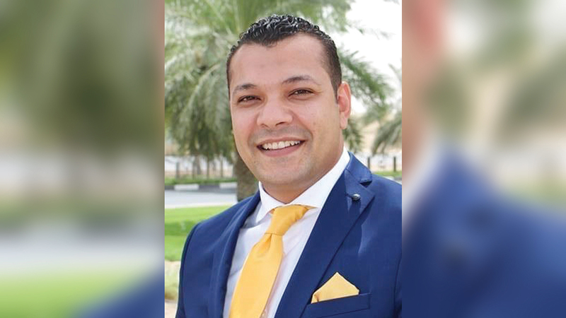 تامر أبوبكر: &laquo;البنوك تتسابق في جذب العملاء وتشجيعهم على استخدام البطاقات، لاسيما في مواسم الأعياد والإجازات&raquo;.