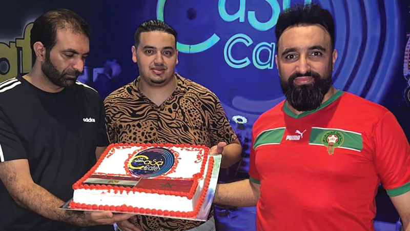 «كعكة» خاصة من أحد المشجعين المصريين احتفاء بتأهل المغرب إلى ثمن النهائي. من المصدر