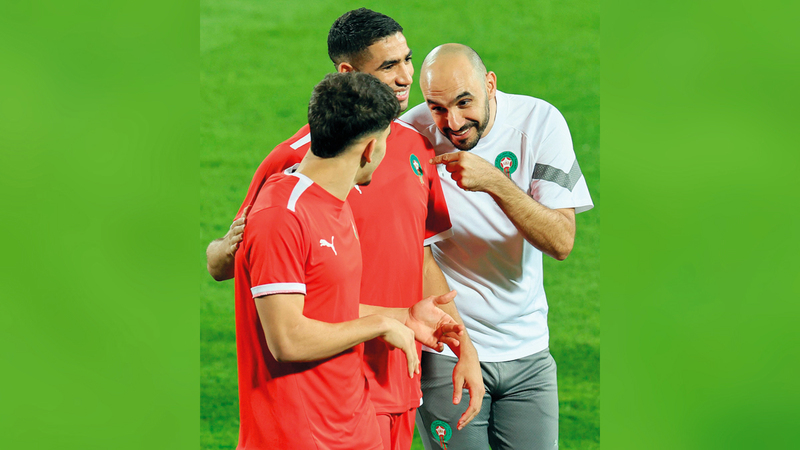 أجواء مثالية يعيشها معسكر المنتخب المغربي بقيادة وليد الركراكي. أ.ف.ب