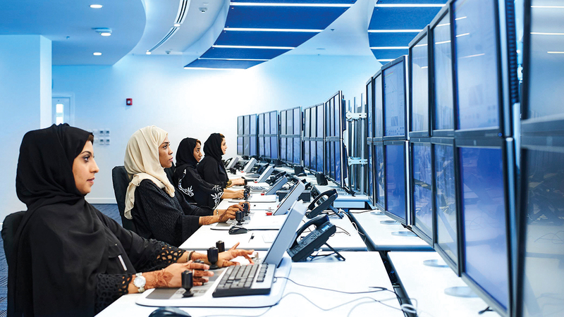 %35 من الموظفين الإماراتيين في المقر الرئيس للمجموعة نساء.   من المصدر
