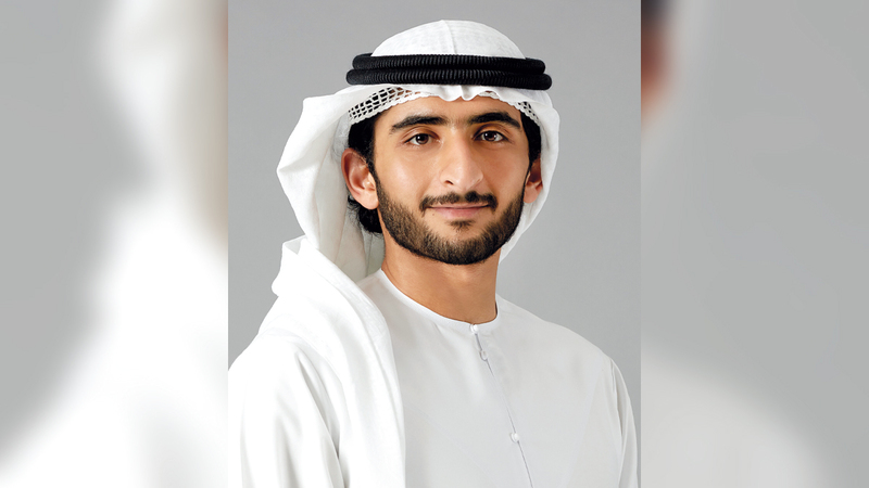 مكتوم بن مروان آل مكتوم: «المهرجان يتيح أمام الجمهور فرصة التعرّف إلى تفاصيل المشهد السينمائي المحلي والإقليمي وإمكانات تنميته».