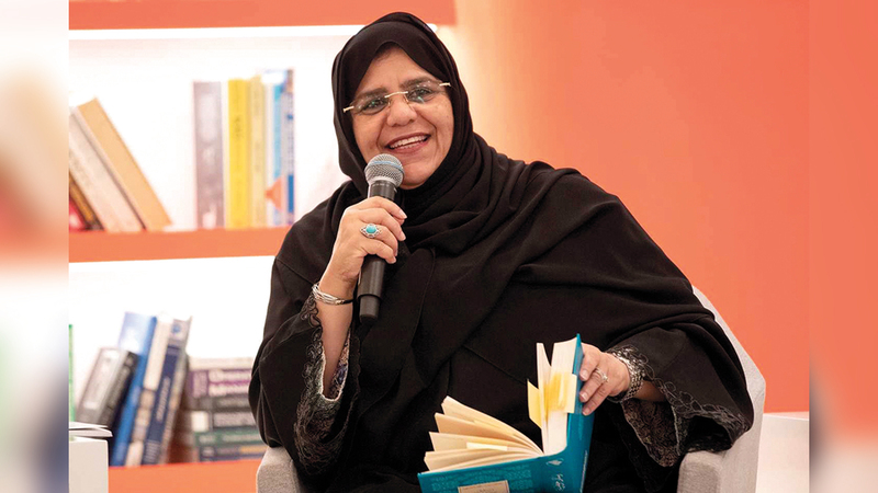 شيخة الجابري: «نحتاج في السنوات المقبلة أن يستوعب الكاتب أنه يخاطب جيلاً جديداً مختلفاً، إذا لم يصل إليه فلن يصل برسالته وما يكتبه إلى شيء».