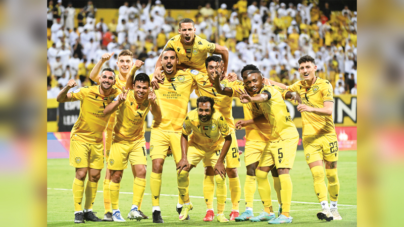 لاعبو الوصل يتطلعون إلى عودة قوية في الدوري. تصوير: أسامة أبوغانم