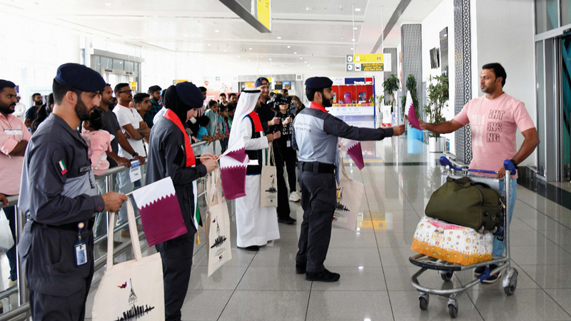 مطارات في الدولة احتفلت مع القطريين باليوم الوطني لدولة قطر. من المصدر