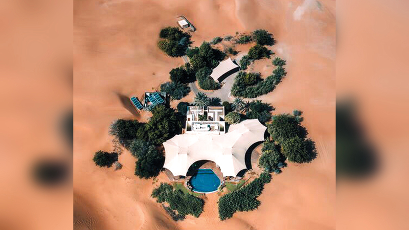 «المها الصحراوي».. واحة للاسترخاء بين بساتين النخيل الخصبة في محمية دبي الصحراوية.   من المصدر