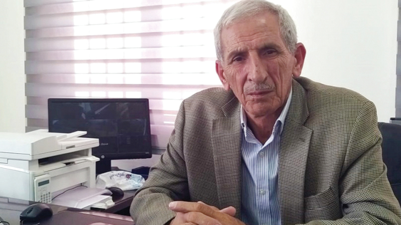 رئيس بلدية «حزما» المقدسية السابق مسلم أبوحلو.    الإمارات اليوم