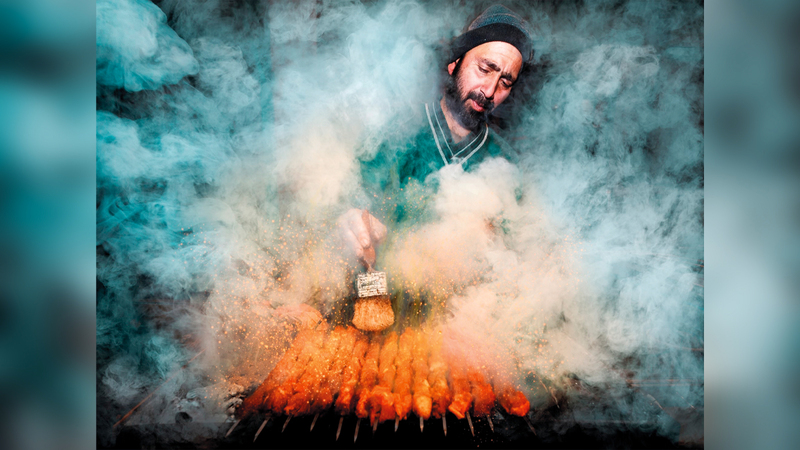 ديبداتا تشاكرابورتي - الهند.