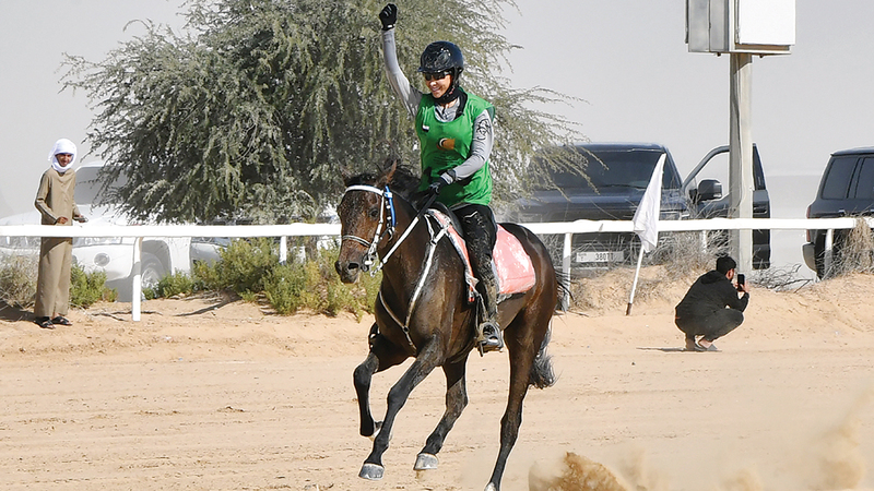 ماسة عدنان خلال الاحتفال بالفوز. تصوير: مصطفى قاسمي