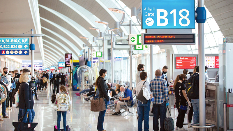 إضفاء طابع رقمي على الإجراءات يوفر وقت الوقوف أمام بوابة الصعود إلى الطائرة للتحقق من صحة الوثائق. أرشيفية