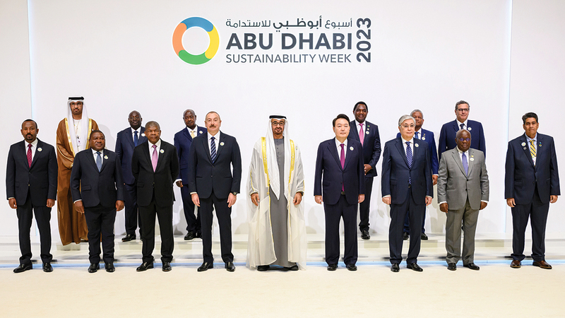 محمد بن زايد رحّب بالقادة والخبراء الذين يجتمعون في دولة الإمارات لبحث قضايا الاستدامة وتحدياتها.    وام