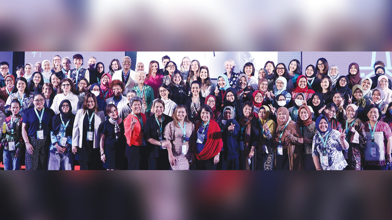 بدور القاسمي نجحت في تعزيز حضور المرأة بقطاع صناعة الكتاب. من المصدر