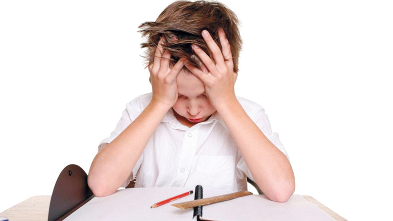 «فرط الحركة وتشتت الانتباه» يعرقل الطفل عن تأدية واجباته المدرسية.   أرشيفية