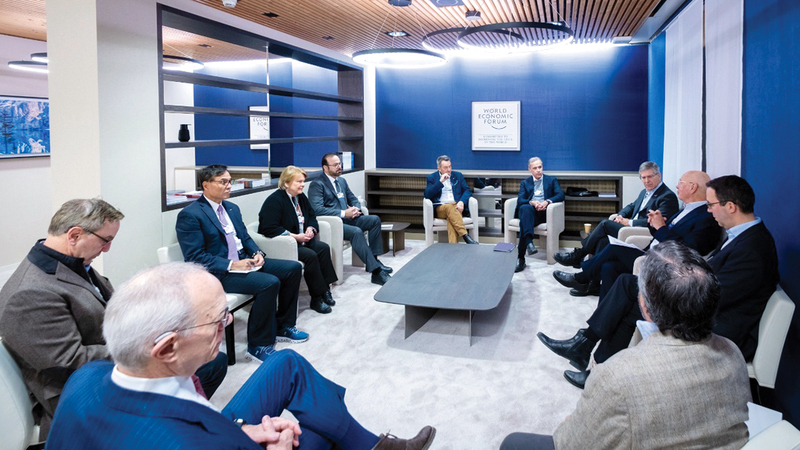 المنتدى أنهى أعماله بعقد الاجتماع الأول للمجلس. من المصدر